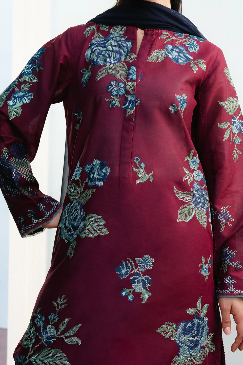 Zara Shahjahan | Coco Lawn 25 | FREYA-4B