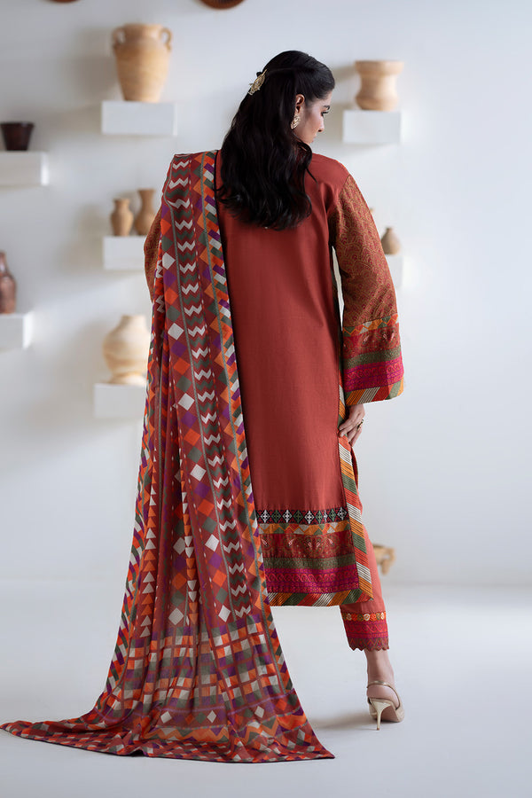 Maryum N Maria | Noore Winters 25 | 3 Piece Embroidered Khaddar BADRAI - FSU5673