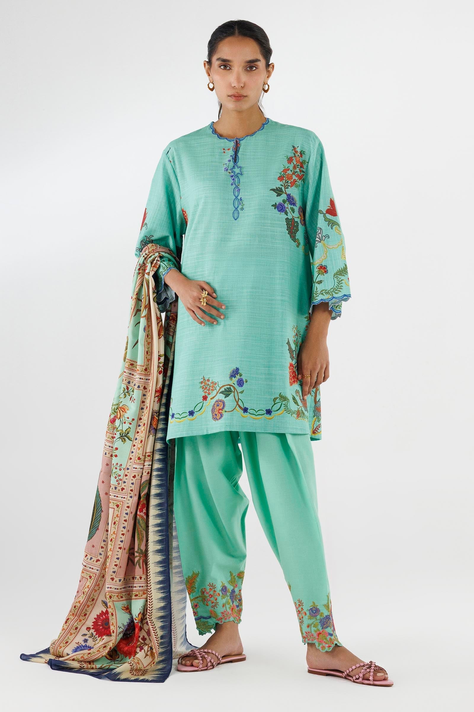 Sana Safinaz | Luxury Pret | Muzlin Khaddar Suit FW25MUZ004BP3