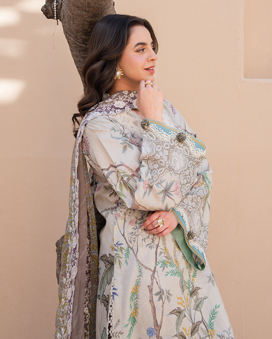 Roheenaz | Summer in Bloom | Flora Grace