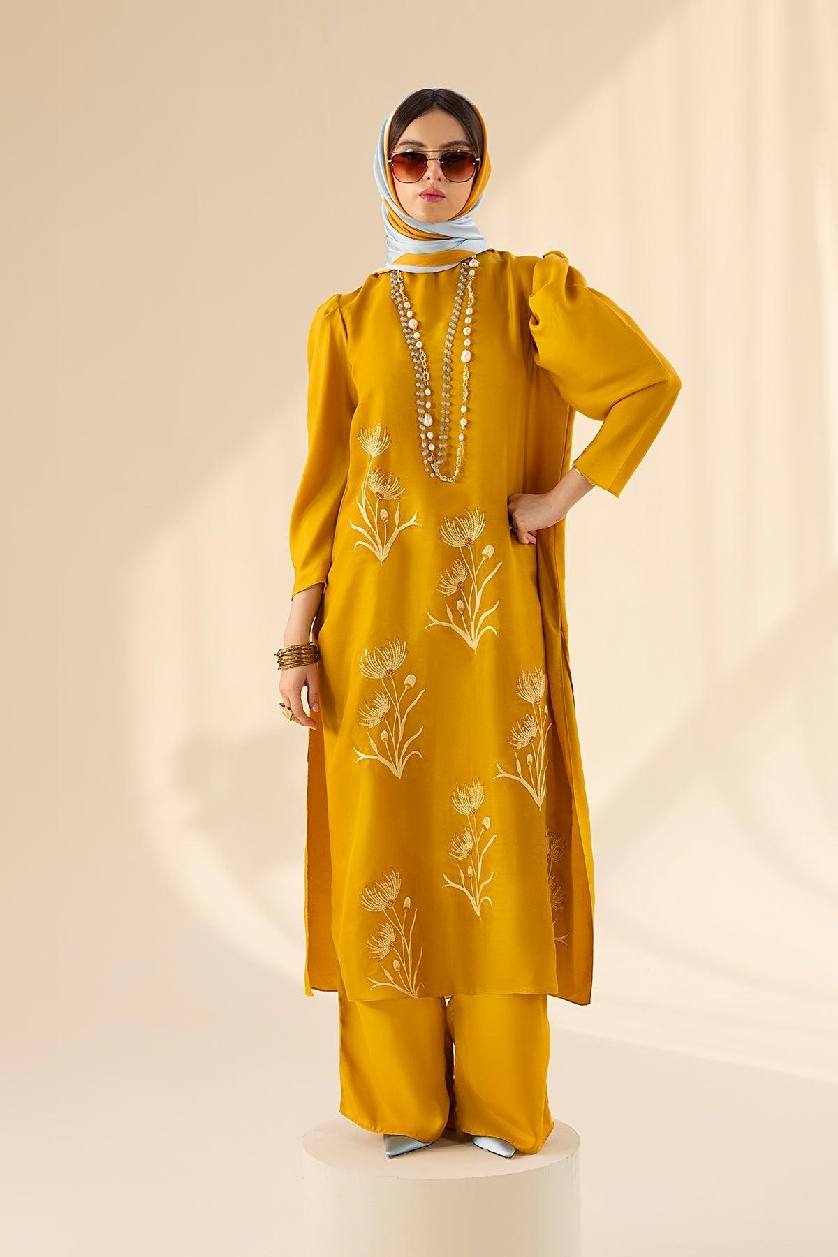 Erum Khan | Lillia Summer Edit | Honey Haze