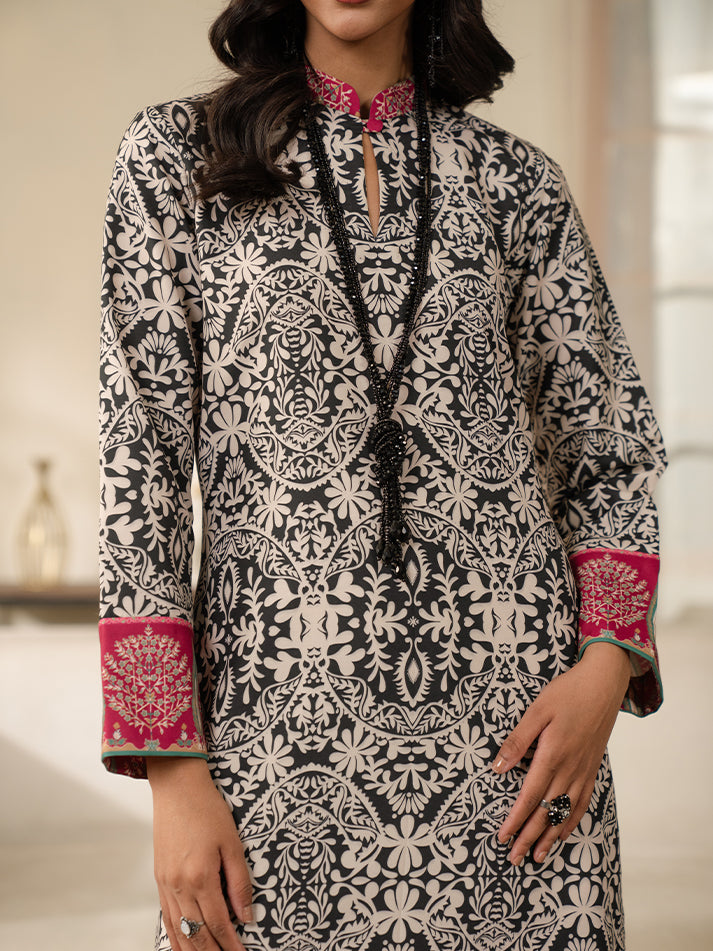 Gulaal | Winter Basics | VYRE