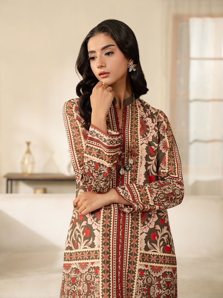 Gulaal | Winter Basics | ZYLO