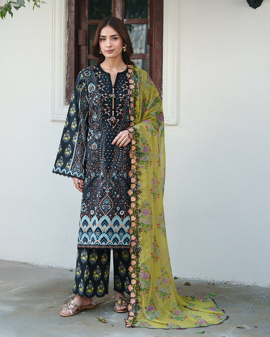 Roheenaz | Whispered Florals | Garden Mist