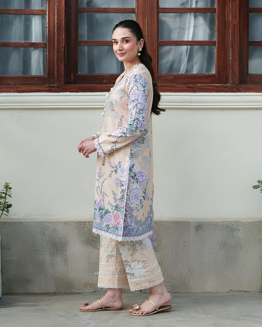 Roheenaz | Whispered Florals | Gentle Breeze