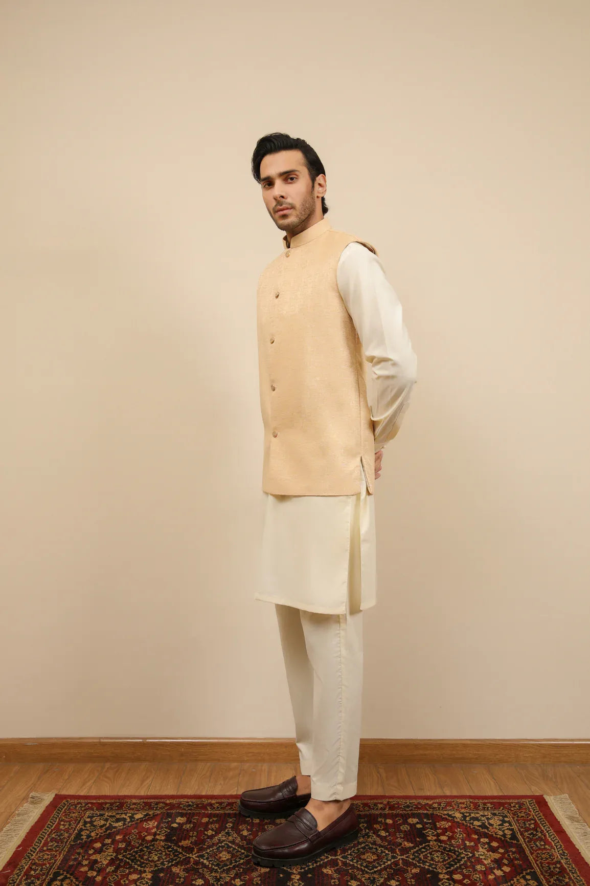 Ivory Jamawar Textured Waistcoat - Men