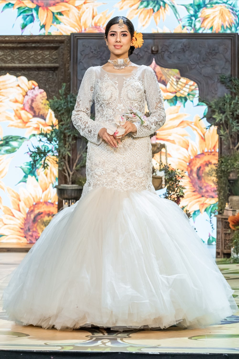 Grey zari Work lehenga Secondary image