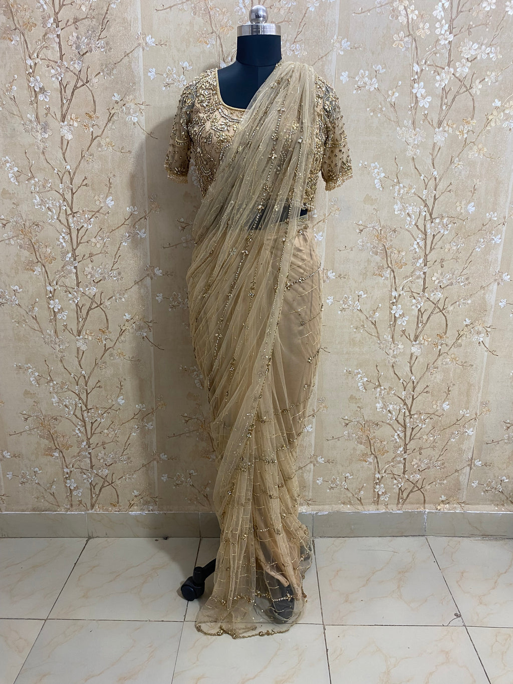 Biege Color sparkling saree