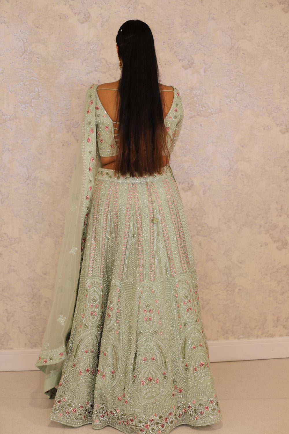 Green Lehenga silk Embellished Sequin Sweetheart Embroidered Set