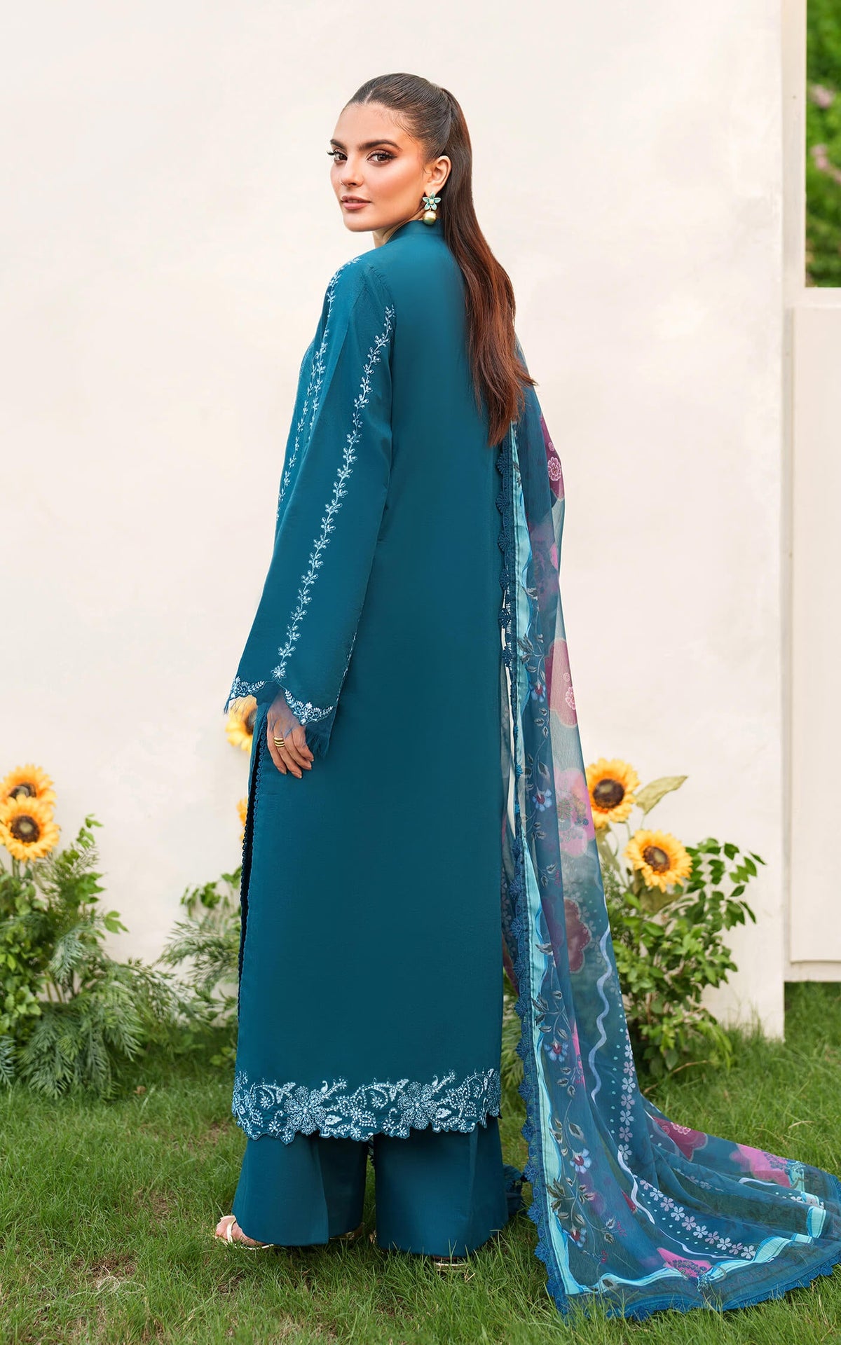 Asifa and Nabeel | Eden Cambric 25 | Iris Cloud ECU25-05