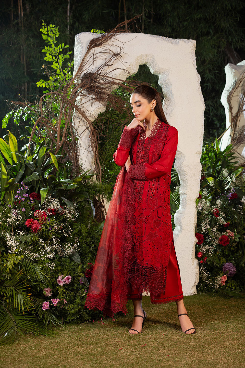 Sobia Nazir | Luxury Lawn 25 | 3A