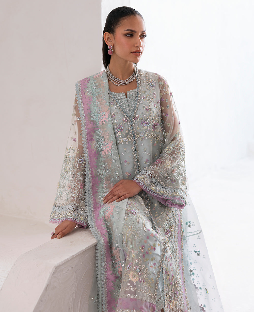 Republic Womenswear | Reve De Luxe 25 | LF-178
