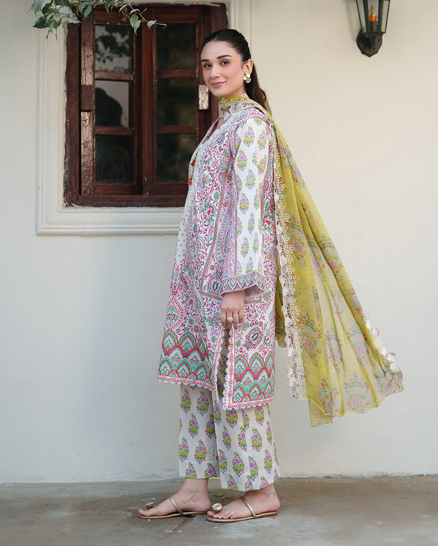Roheenaz | Whispered Florals | Lily Drift