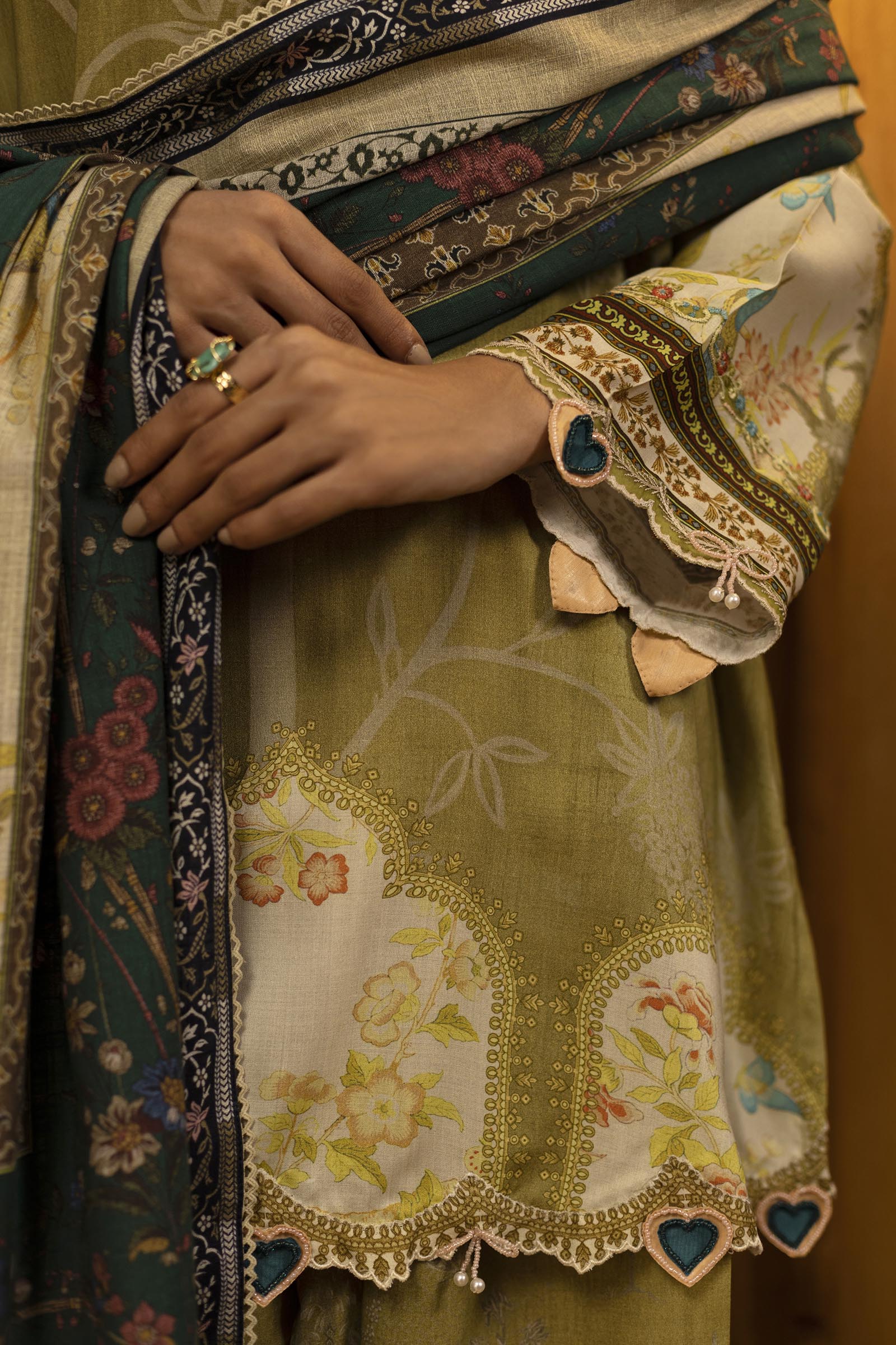 Sana Safinaz | Muzlin Winter 25 | 016A