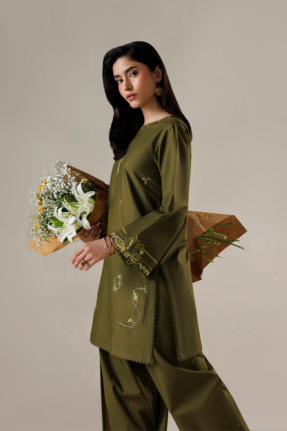 Azure | Chic Essentials |Matcha Mood