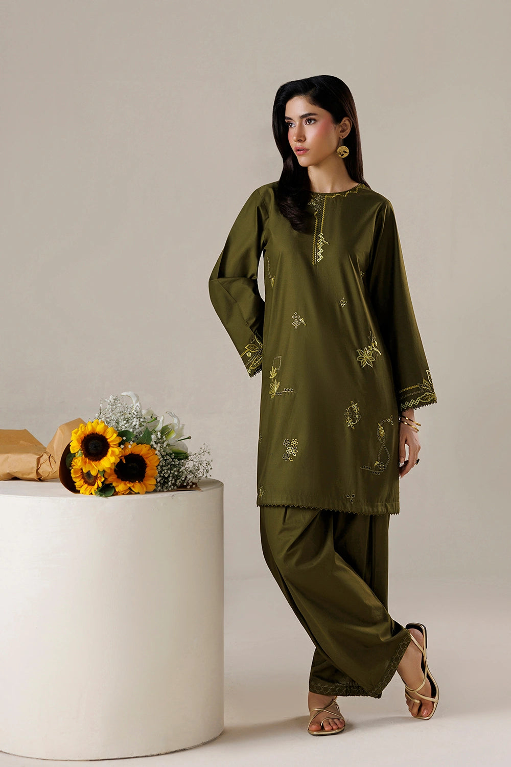 Azure | Chic Essentials |Matcha Mood