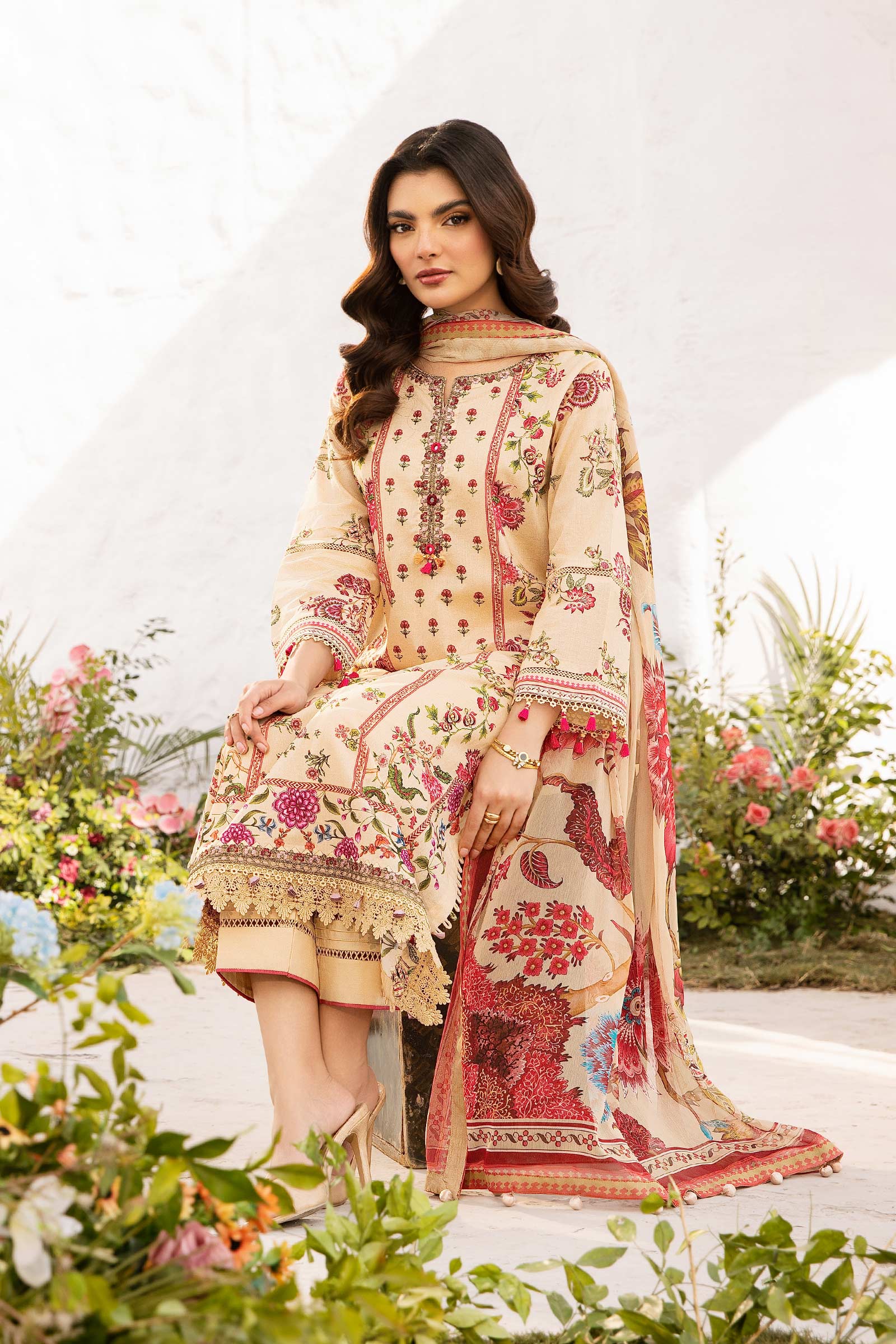 Maria B | M Basic Summer Lawn 25 | MB-CUS25-705A