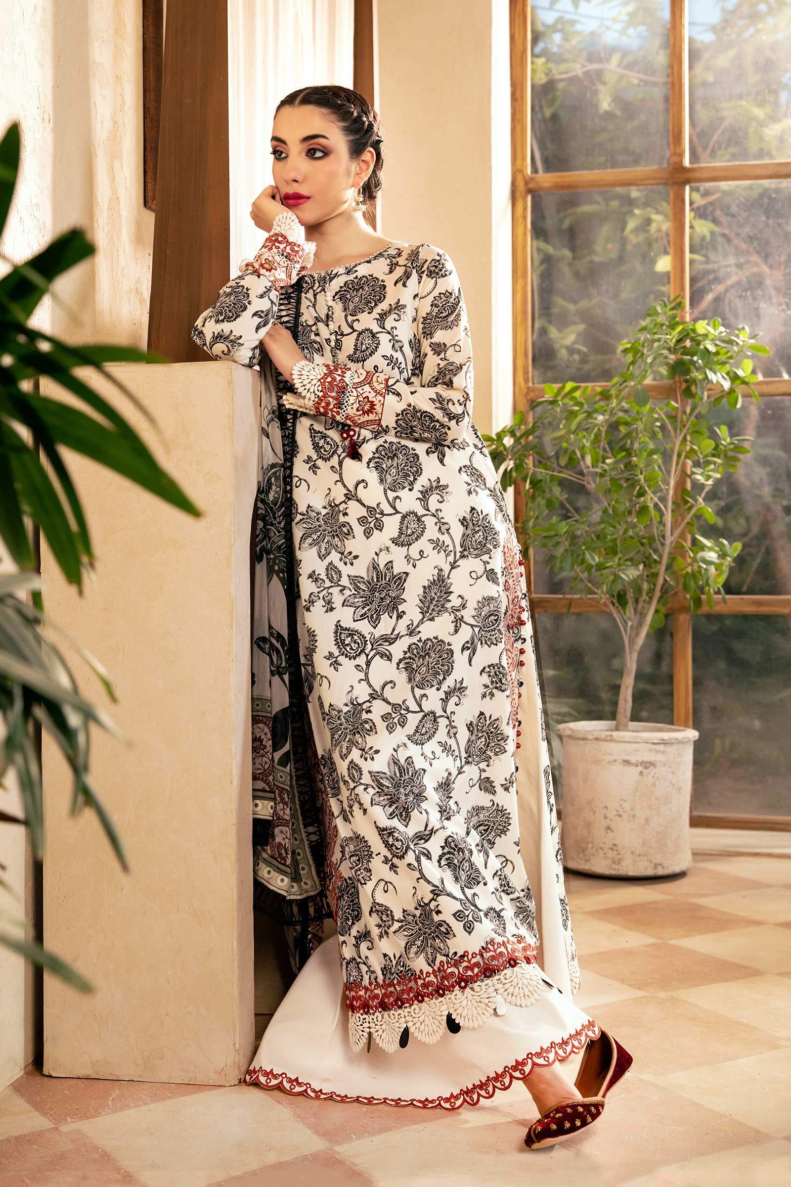 Maria B | Eid Basic Lawn | MB-CUS25-909A