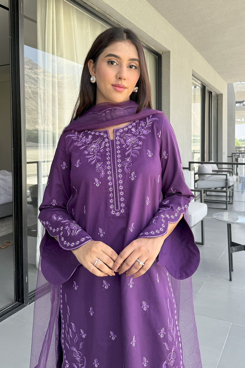 Maryum N Maria | Vasl Pret | YURA - MSS5714