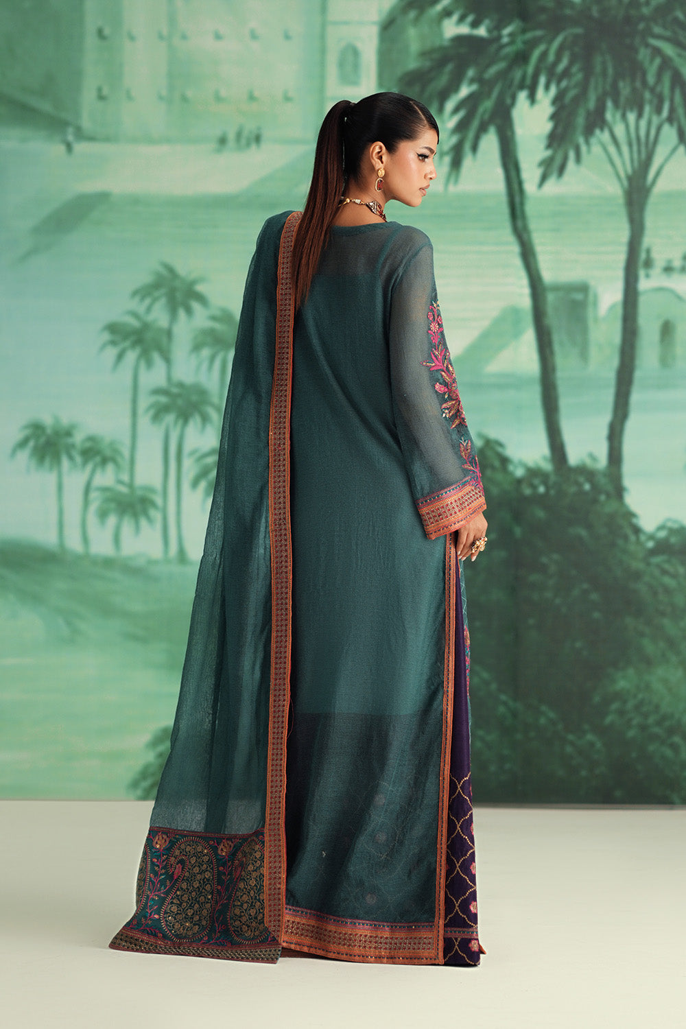 Maryum N Maria | Mushal Formals | AMÉELIE - MSU5542
