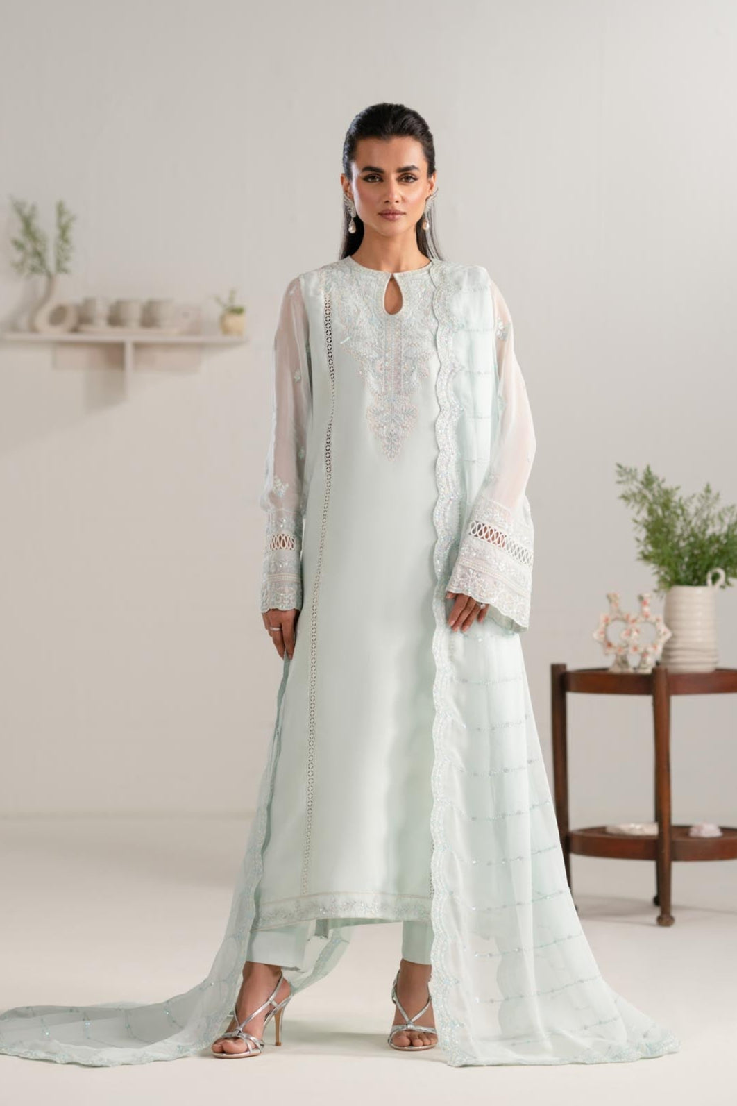 Akbar Aslam | Formal Pret | Parizah