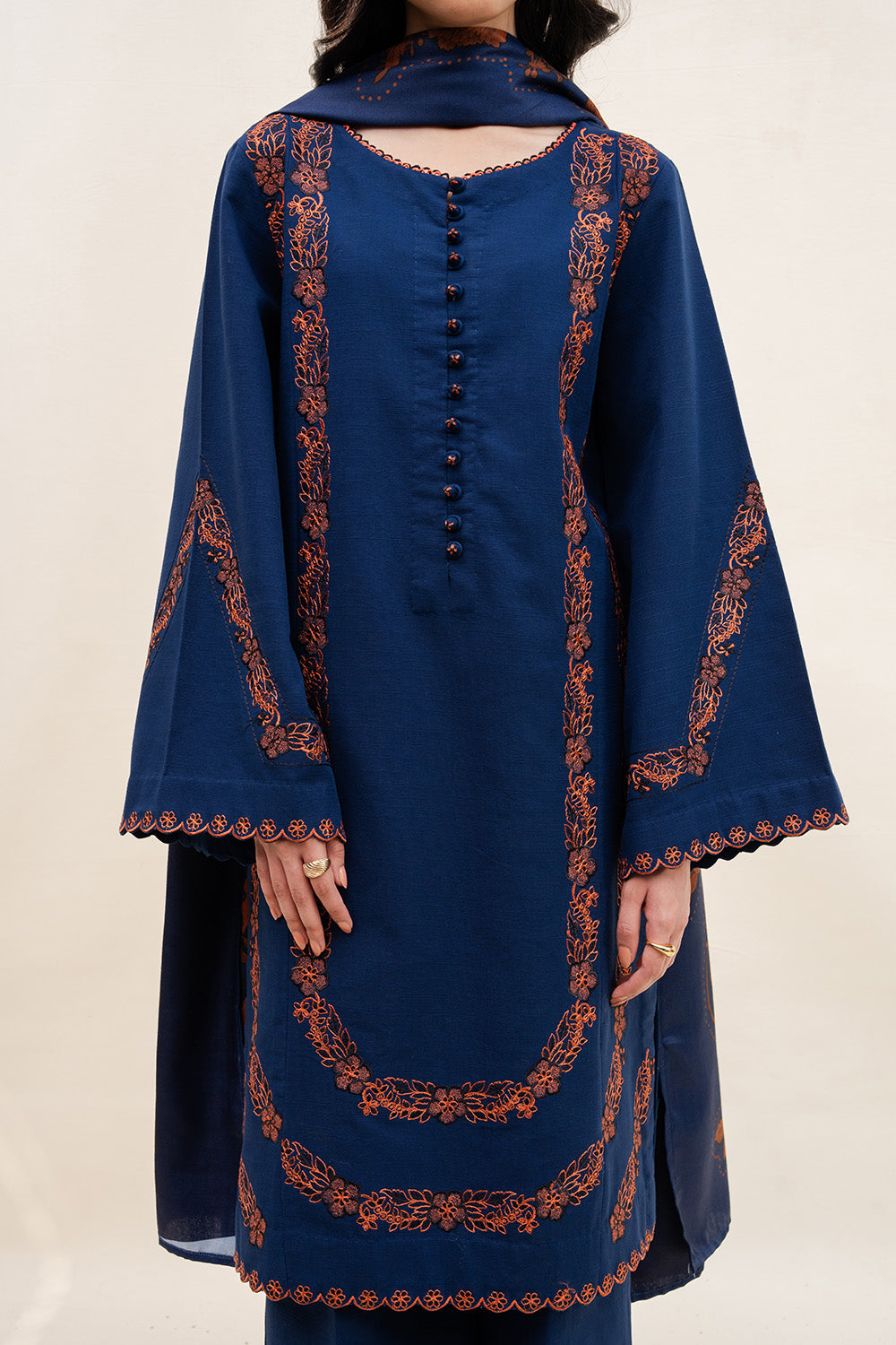 Maryum N Maria | Latte Layers Pret | ALMOND VEIL - MWS5826