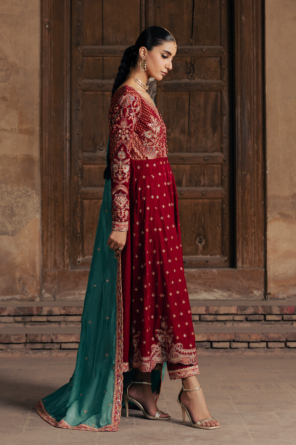 Maryum N Maria | Gulshan e Makhmal | DÉSIRÉE - MWS5889