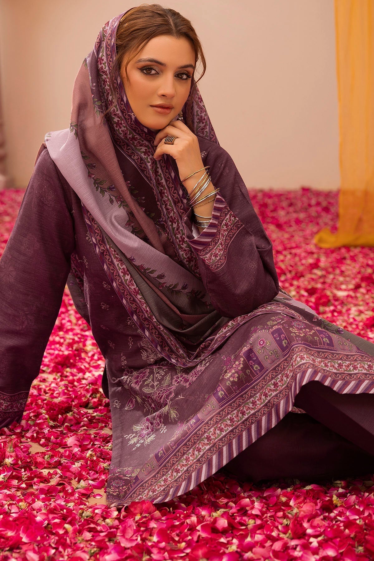 Motifz | Premium Khaddar | 5027-OMAIRA