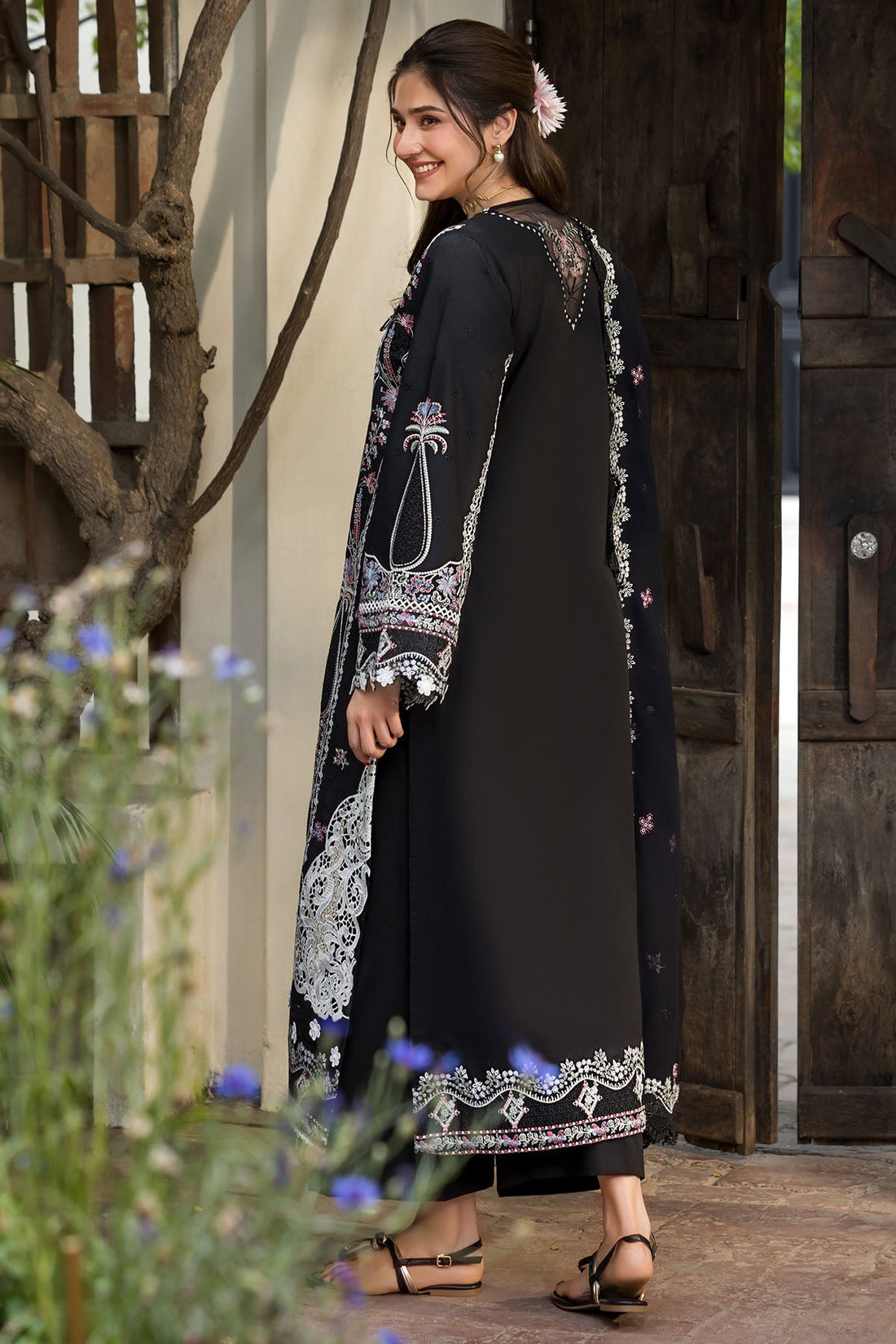 Motifz | Premium Lawn 26 | 6117-LAZIO