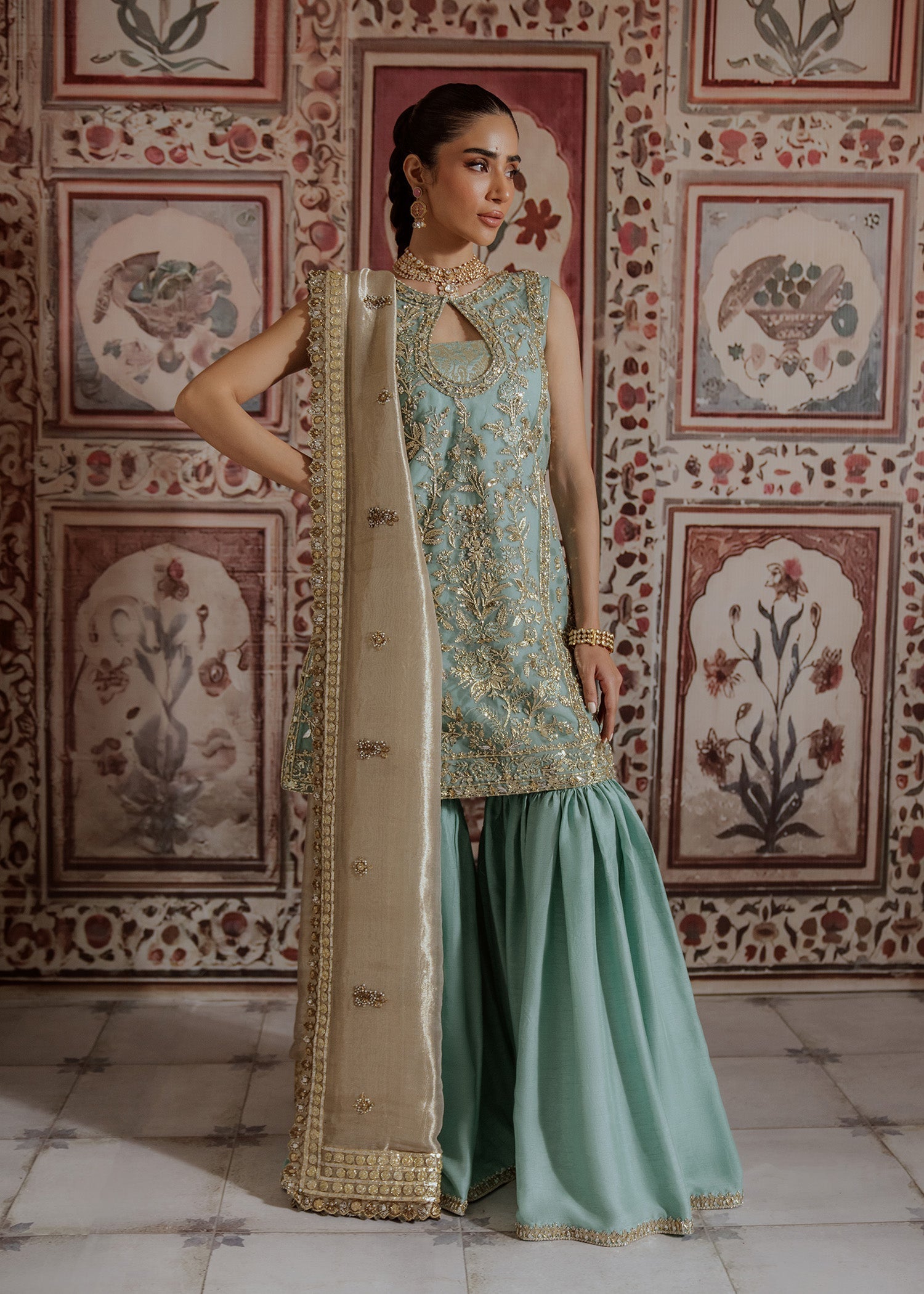 Mahgul | Portraits of Anaya | Turqoise Sea