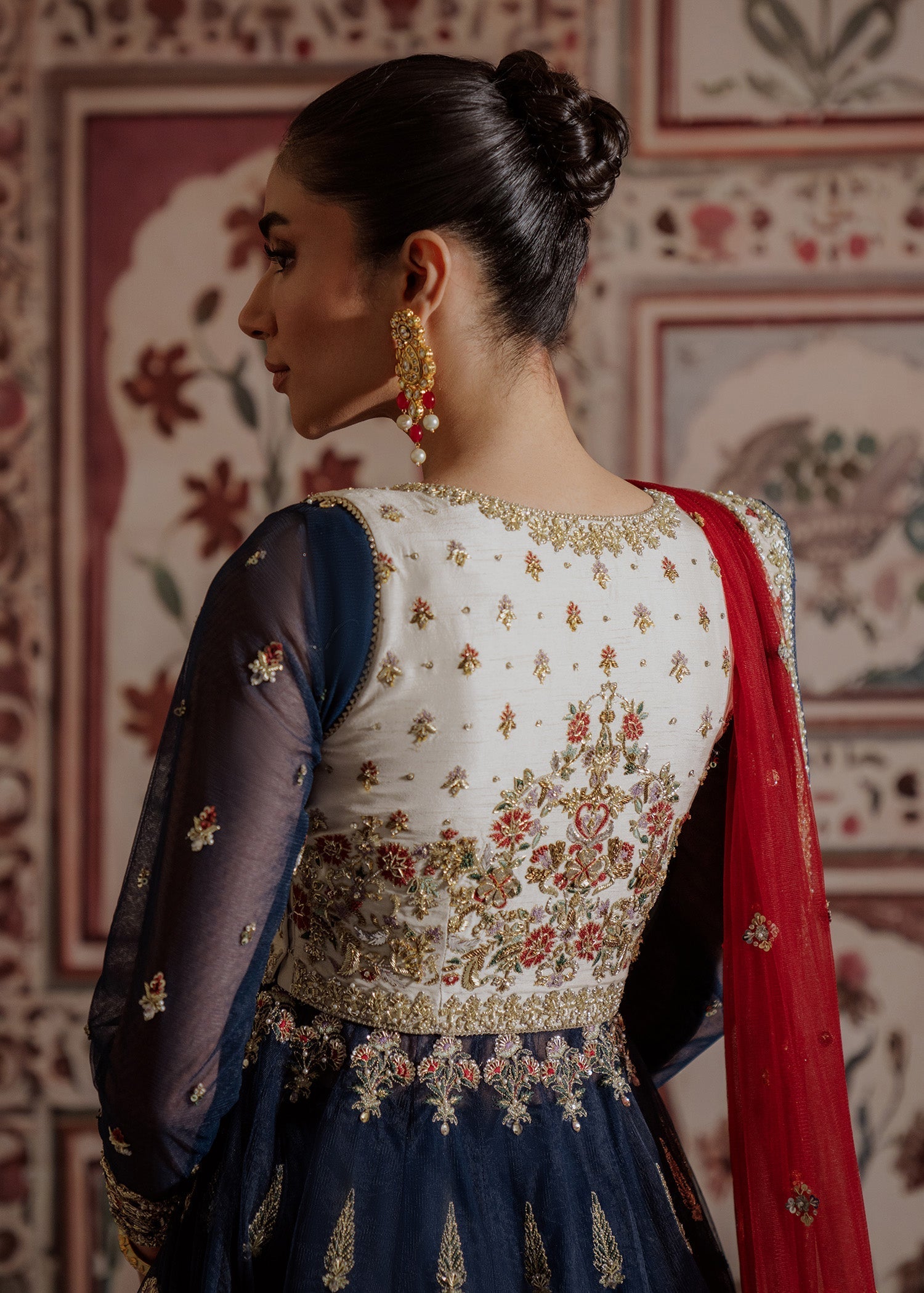 Mahgul | Portraits of Anaya | Mughal Eve
