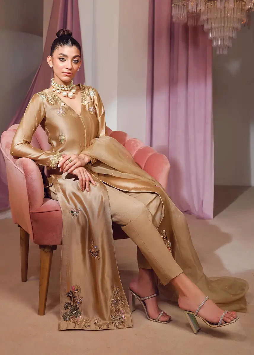 Mahum Asad | Forever and Ever Formals | Suave