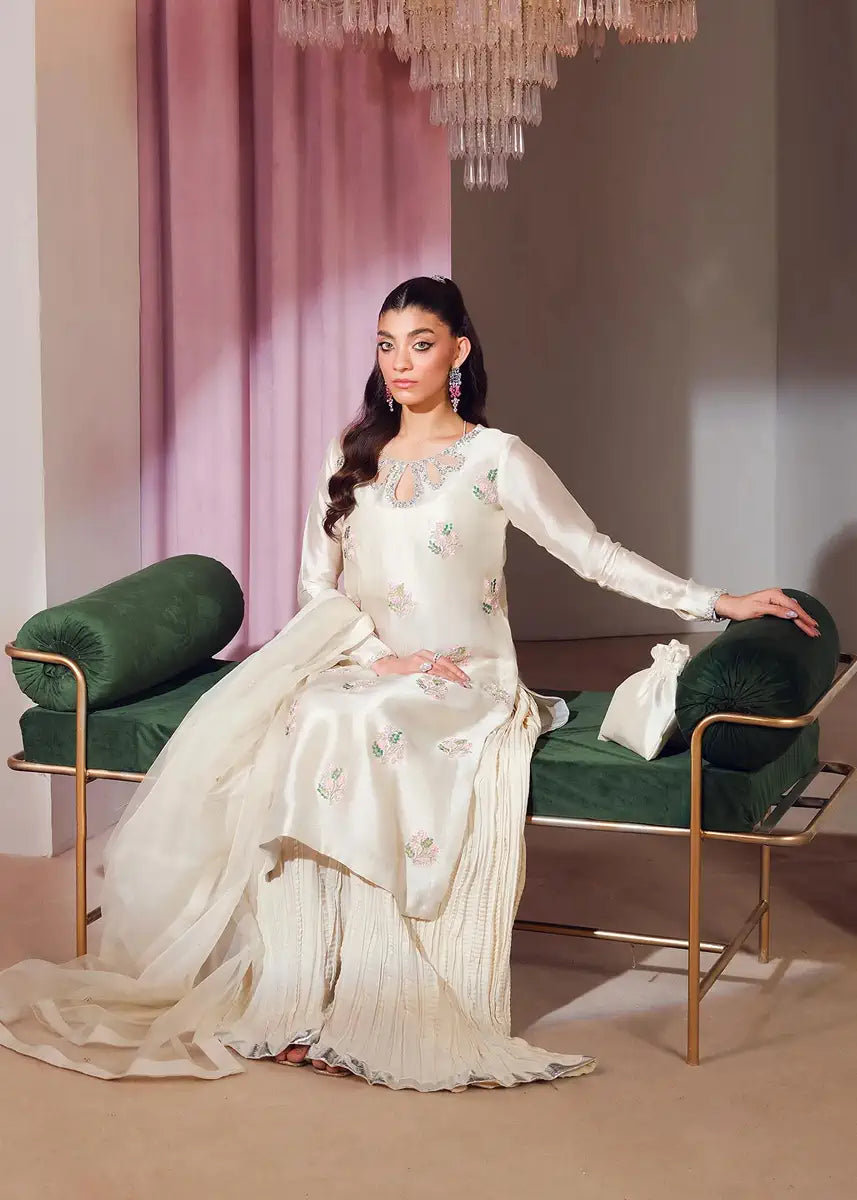 Mahum Asad | Forever and Ever Formals | Goddess
