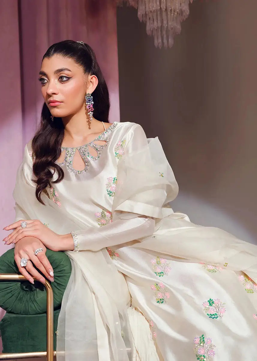 Mahum Asad | Forever and Ever Formals | Goddess