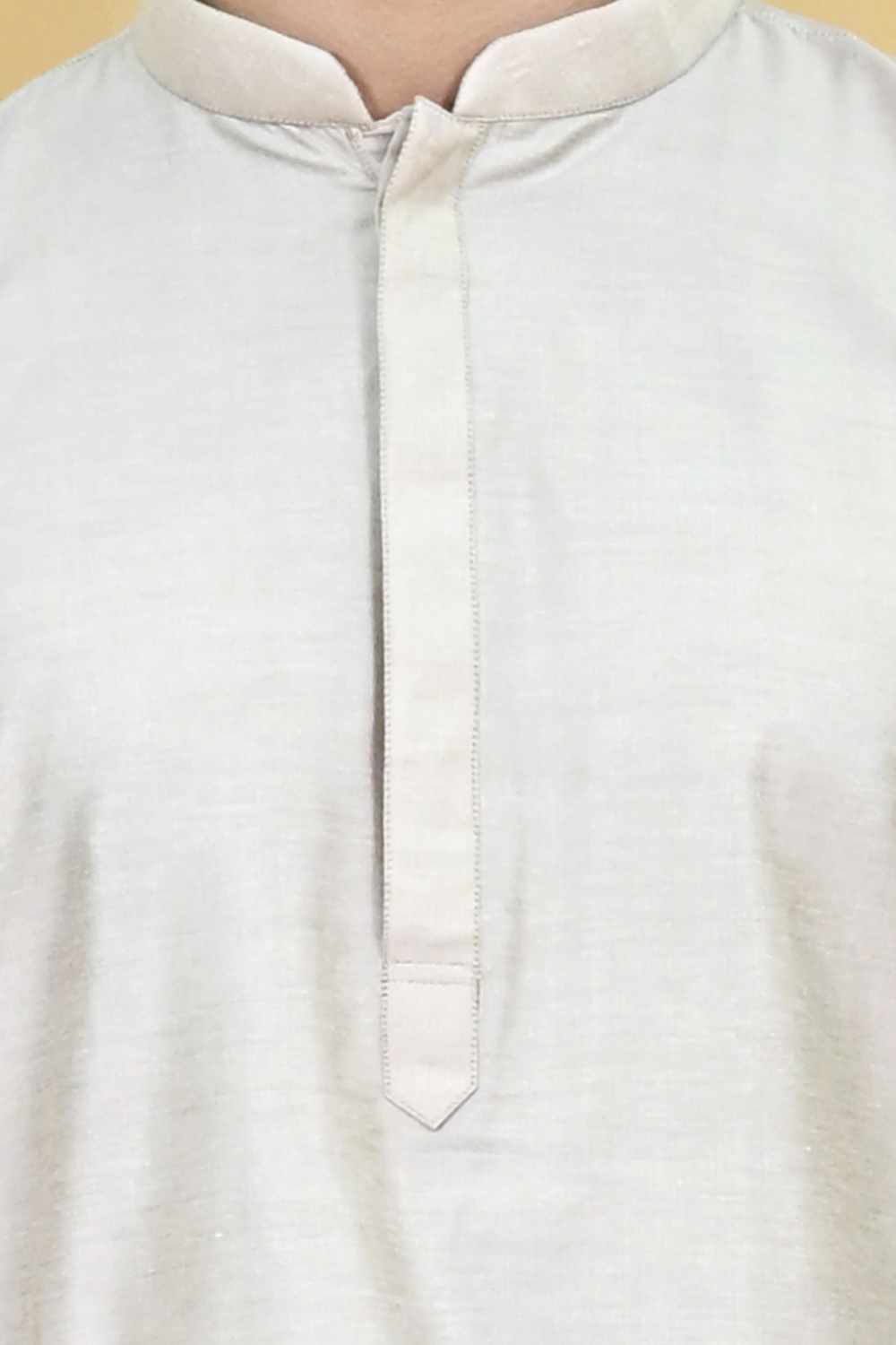 Men Beige Solid Kurta Pajama