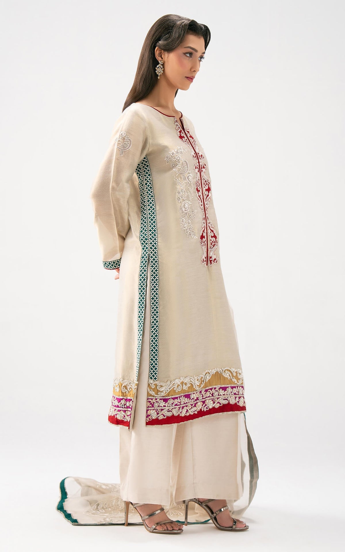 Asifa and Nabeel | Celevara Luxe | Moonlit Whisper