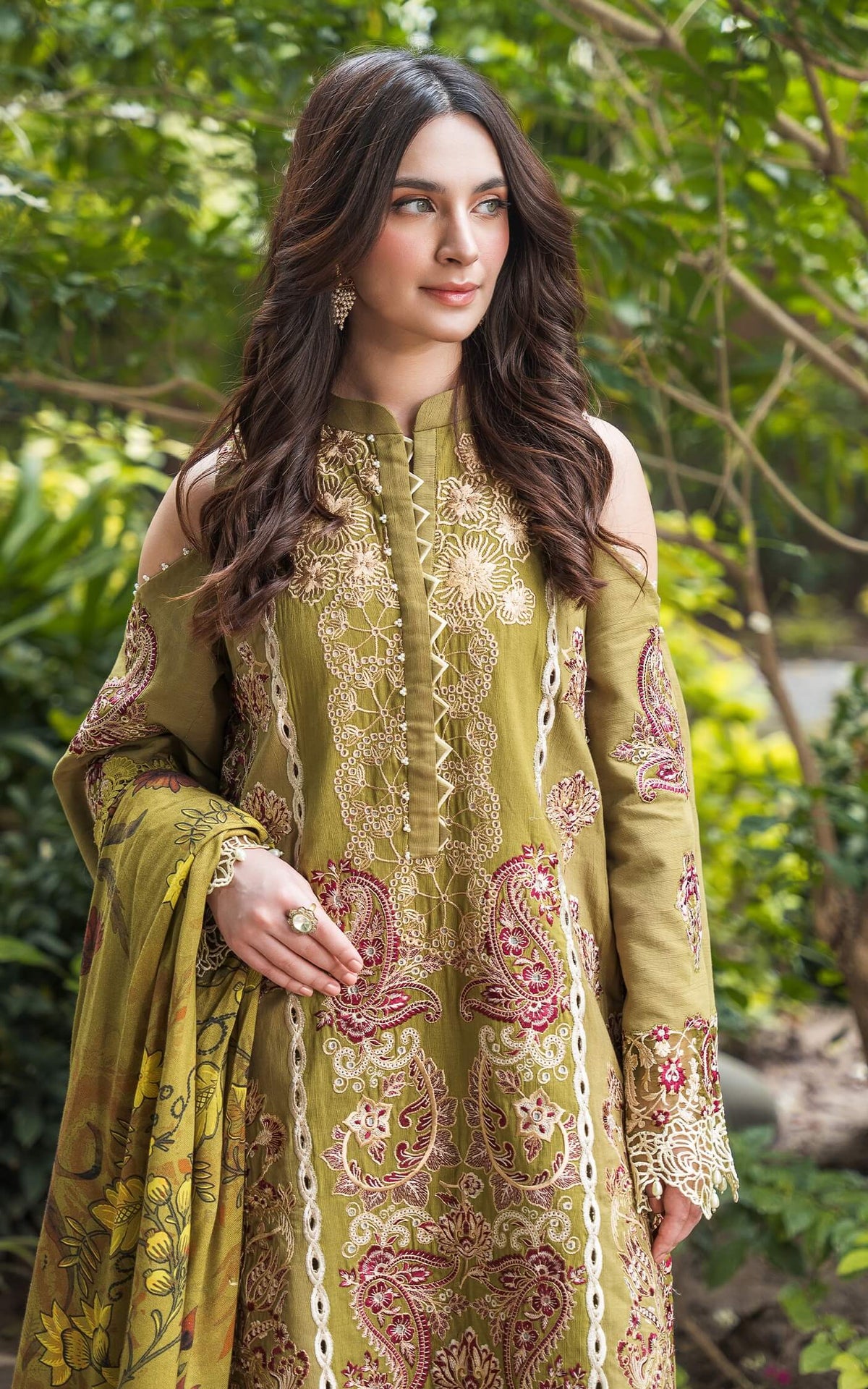 Asifa and Nabeel | Luxury Winter 24 | NOA WL-04