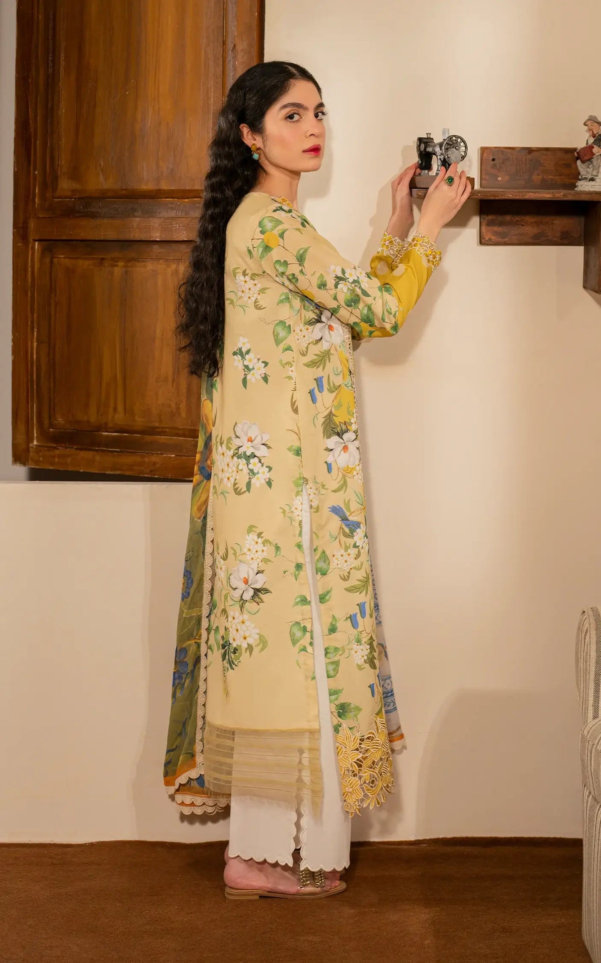 Asifa and Nabeel | Meraki Vintage 25 | Nimbu Pani (MVL25-04)