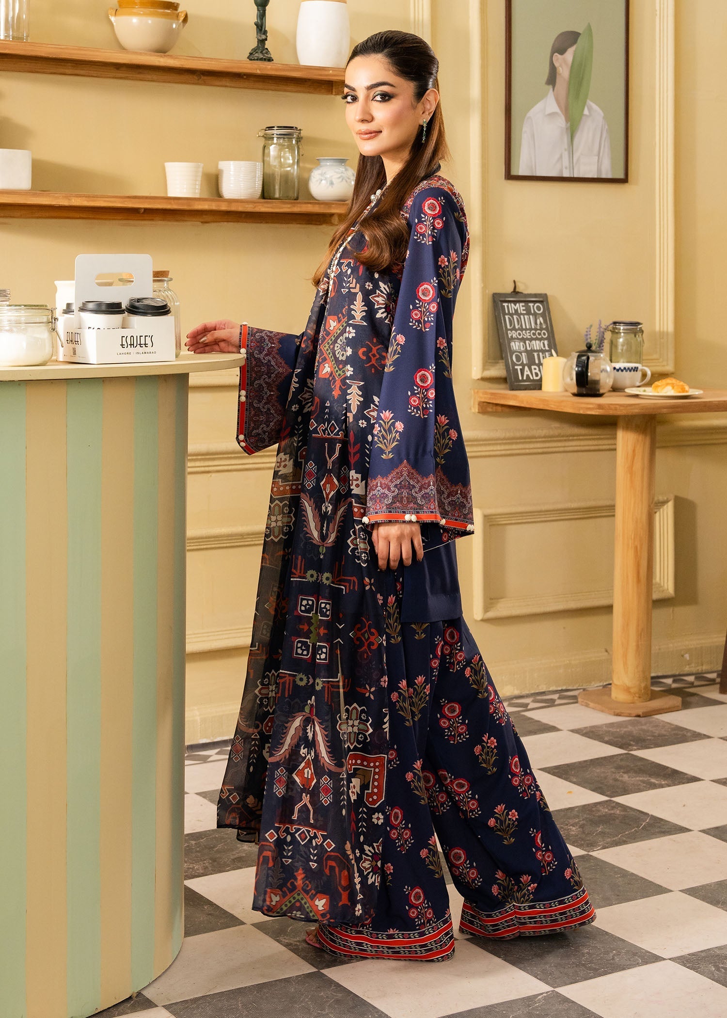 Maria Osama Khan | Retro 26 | Lorien