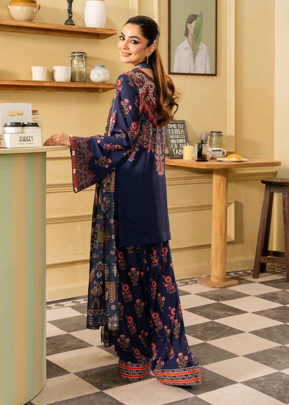 Maria Osama Khan | Retro 26 | Lorien