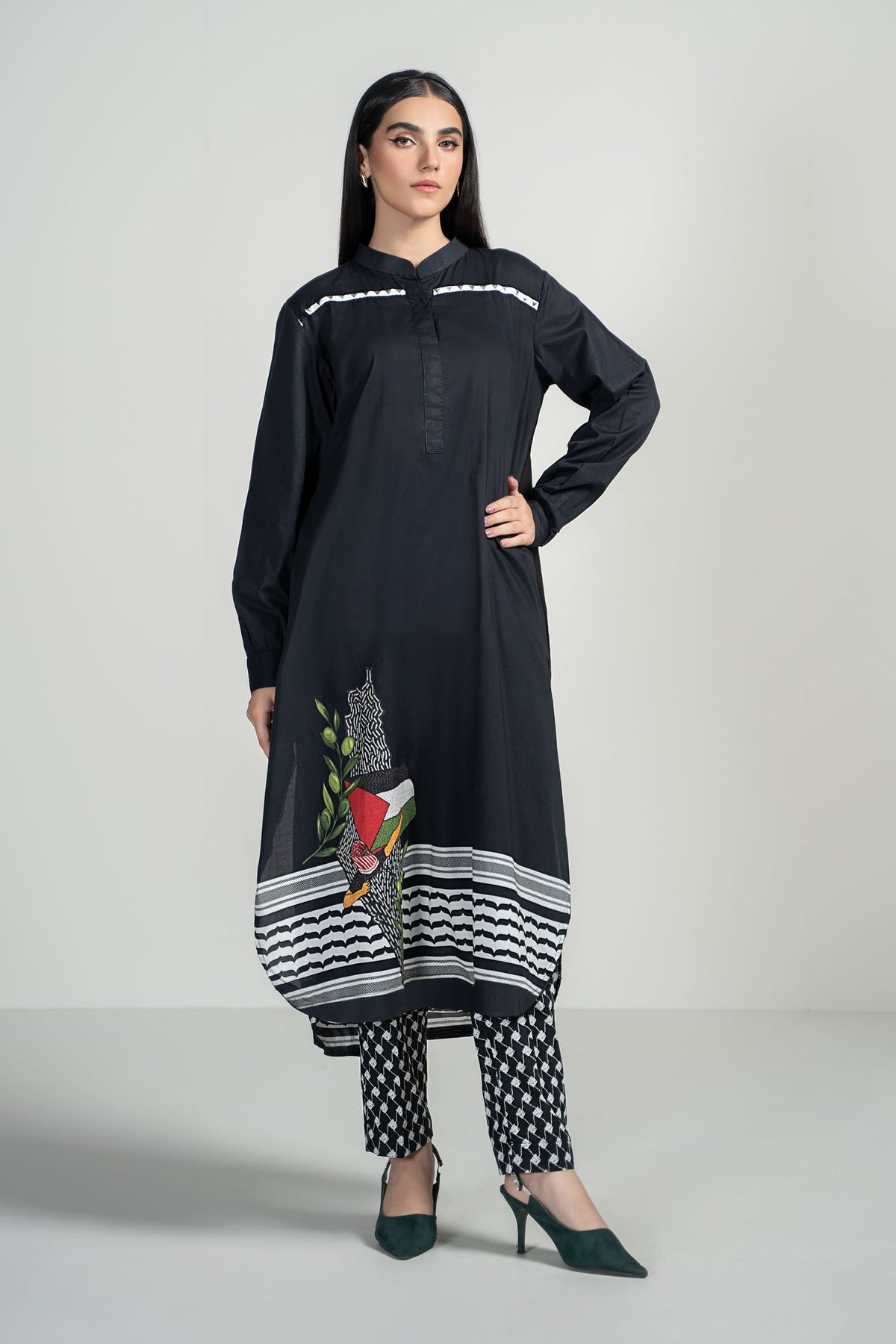 Maria B | Luxury Winter Pret 25 | PS-PF24-04-Black