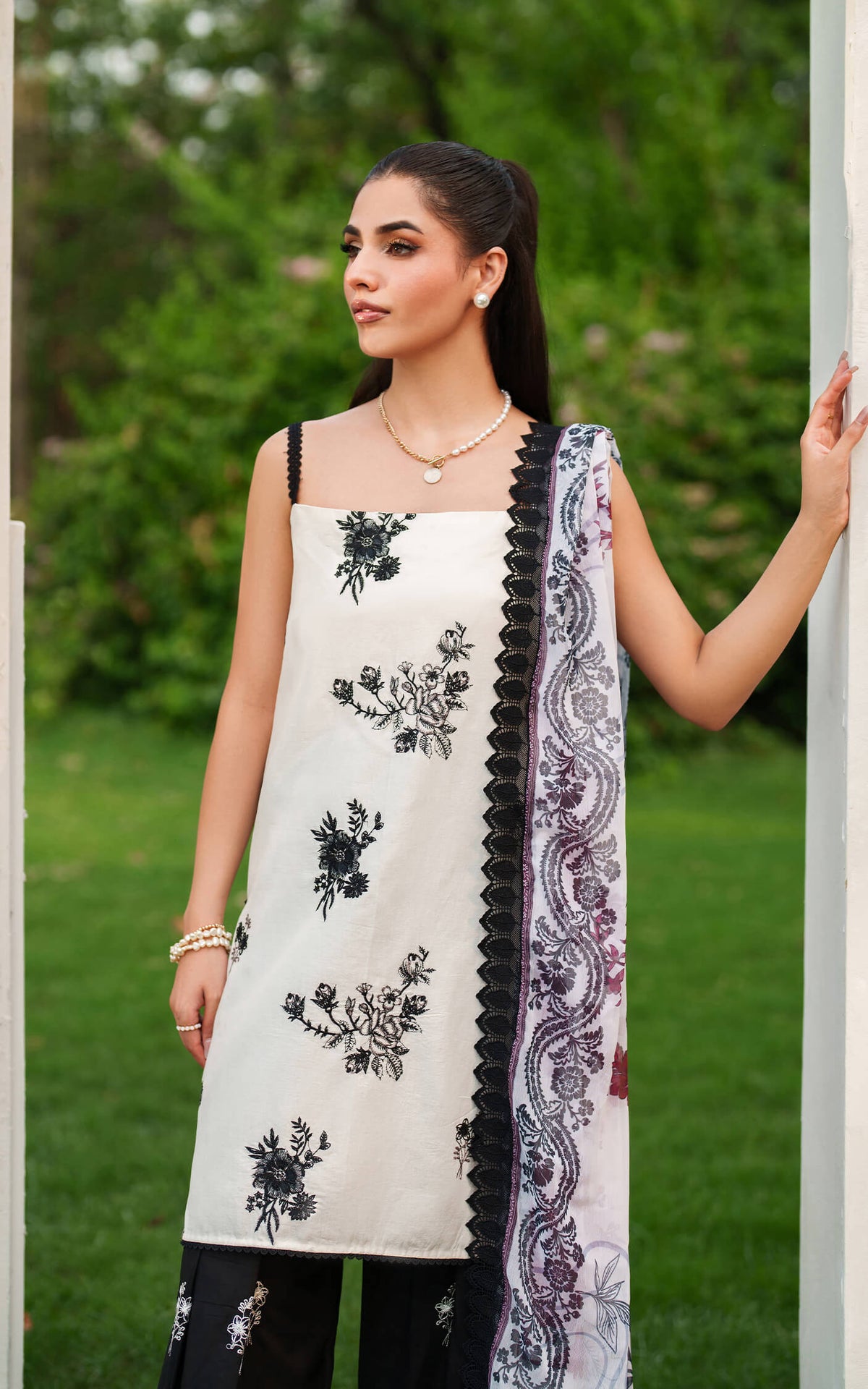 Asifa and Nabeel | Eden Cambric 25 | Pearl Whisper ECU25-04