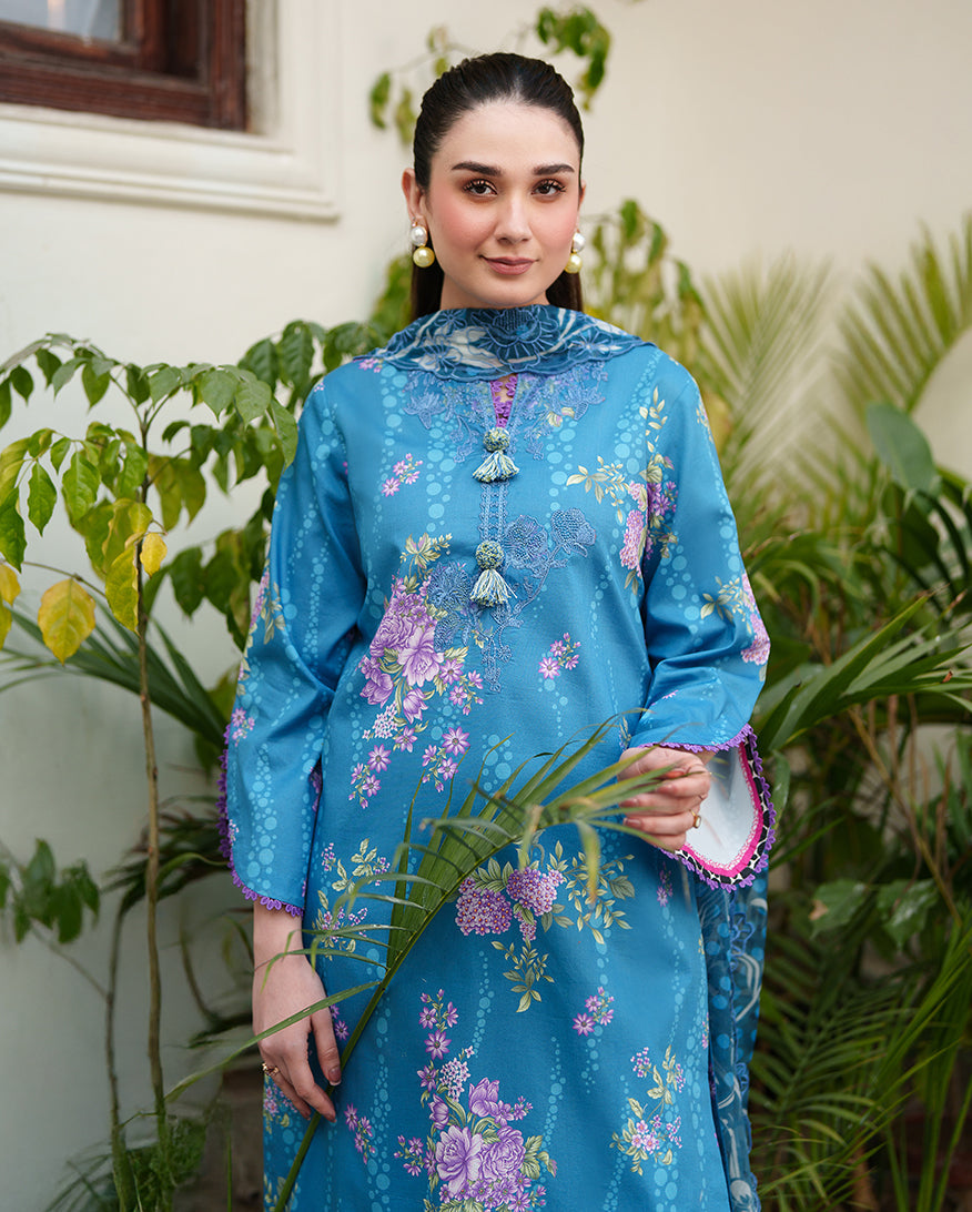 Roheenaz | Whispered Florals | Petal Drift