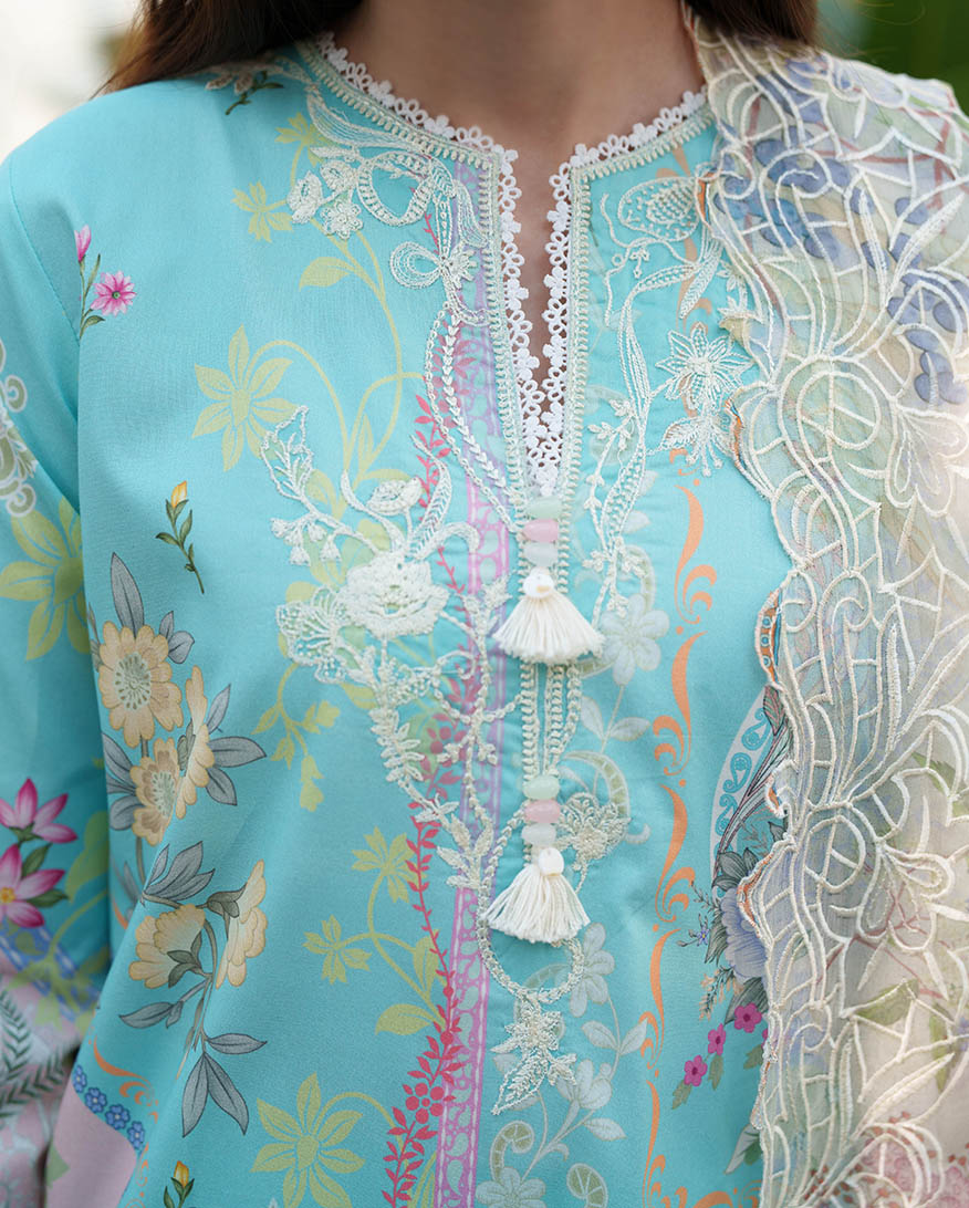 Roheenaz | Whispered Florals | Petal Hush