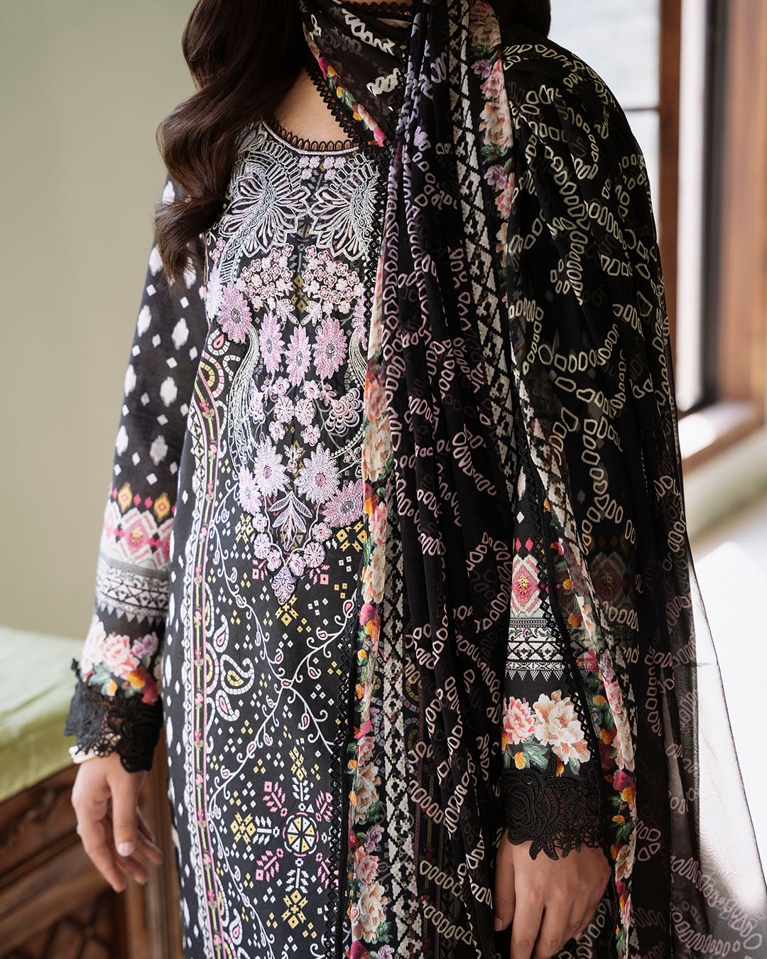 Roheenaz | Flora Printed Lawn | Veridian