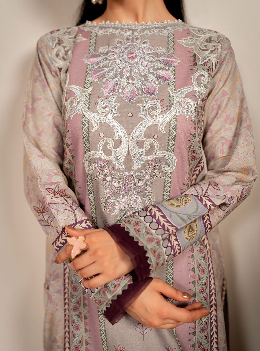 Roheenaz | Selene Fall 24 | Lavender