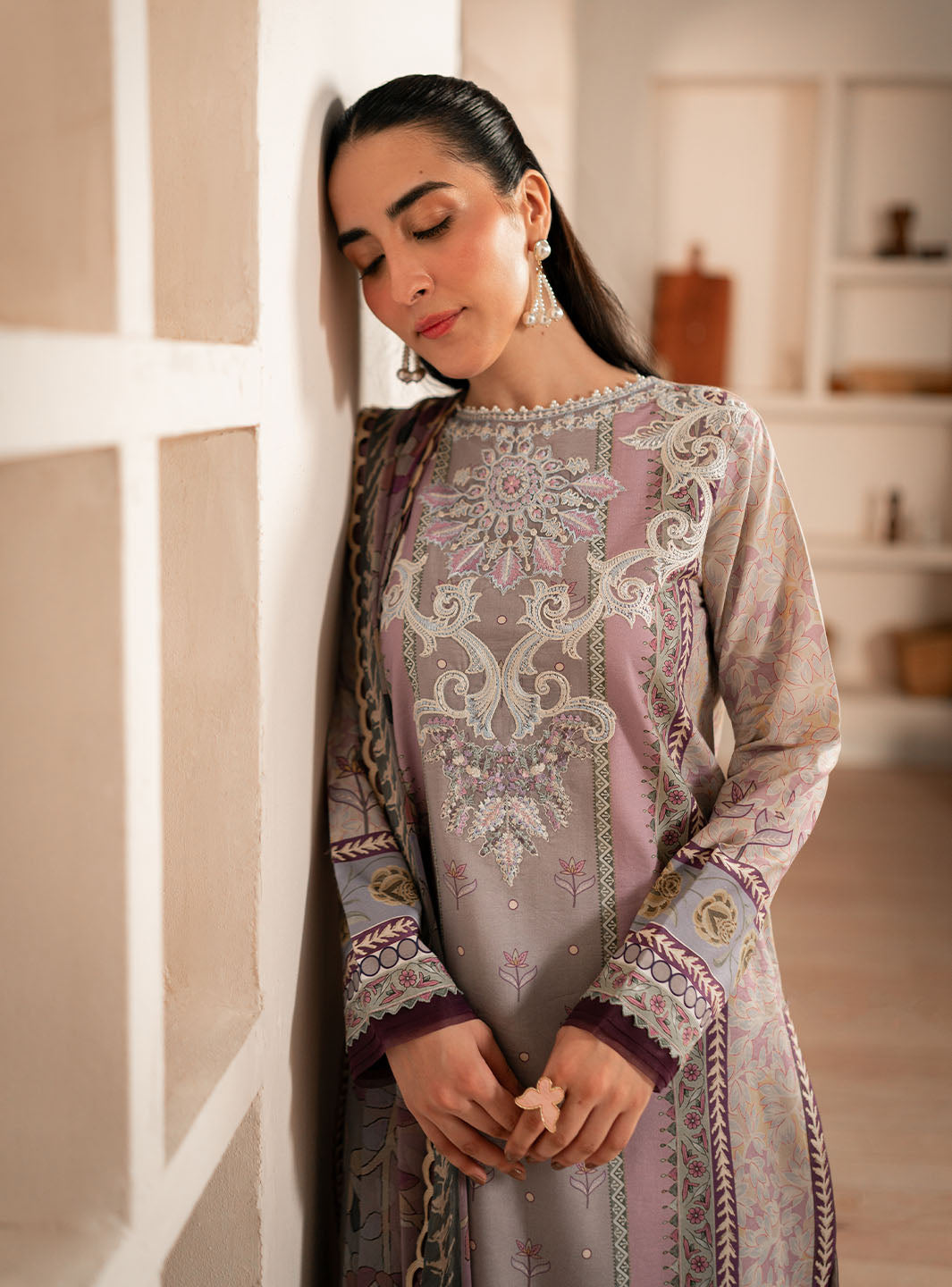 Roheenaz | Selene Fall 24 | Lavender