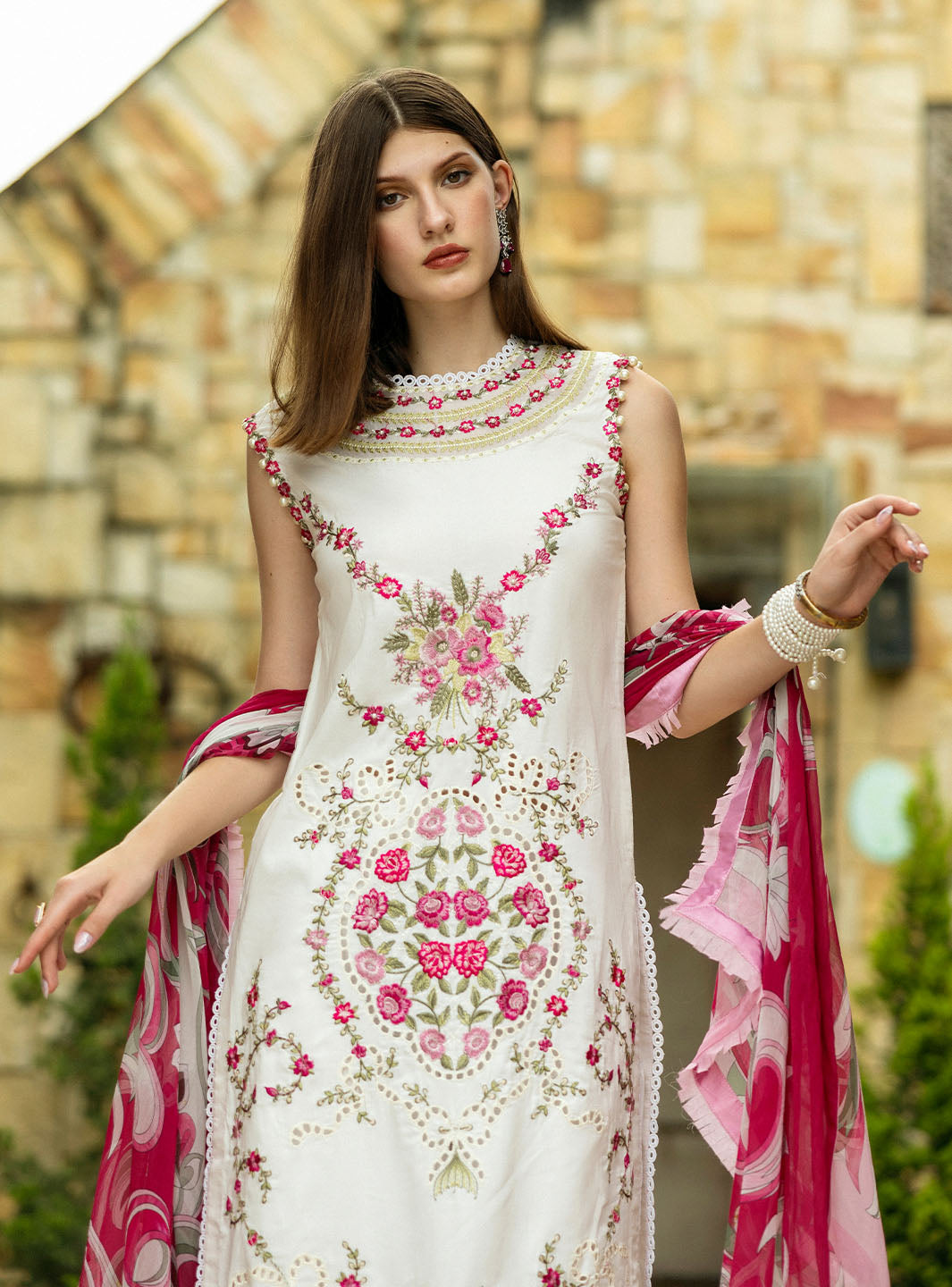 Roheenaz | Flanerie Lawn 25 | Michlea-1B