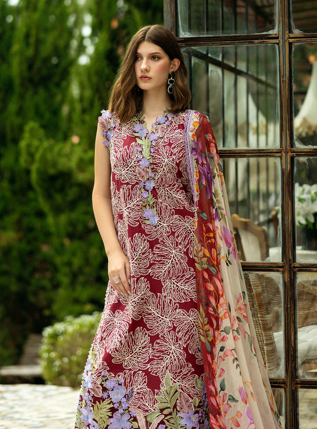 Roheenaz | Flanerie Lawn 25 | Gabriella-3A