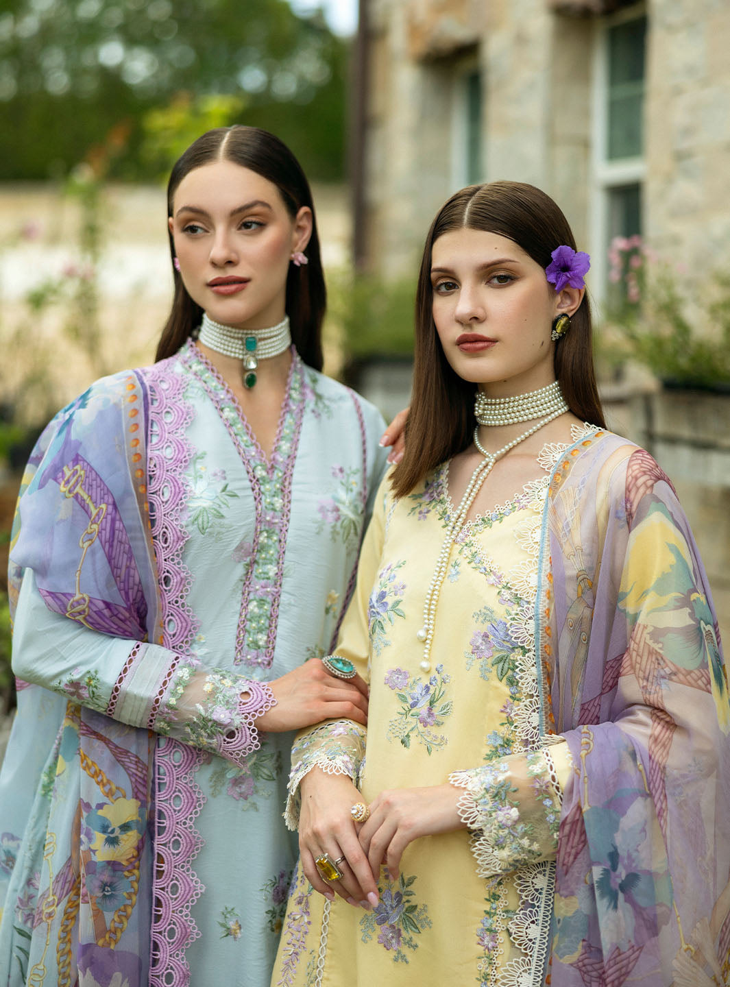 Roheenaz | Flanerie Lawn 25 | Gisele-4A
